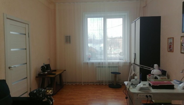 Продаётся 2-х комнатная квартира в районе Нефтяников